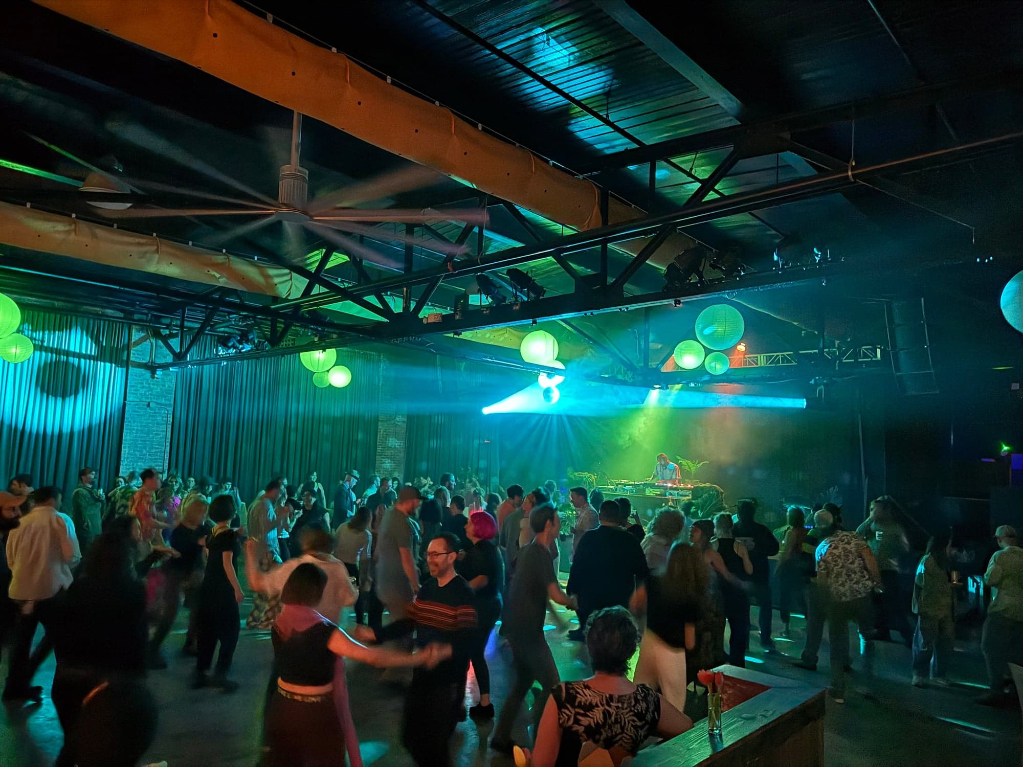 The Drop at the De la Luz Soundstage